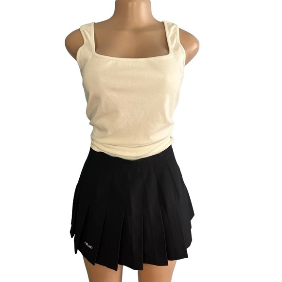 3/$30 🍂 Head Sportswear Vintage Black Pleated Mini Skirt - Picture 1 of 7